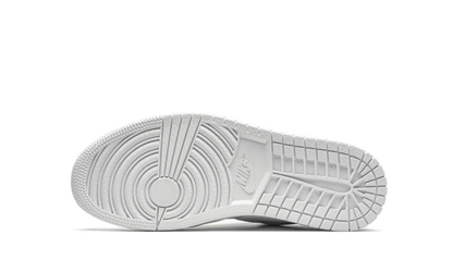 air-jordan-1-low-triple-white-45a6e4