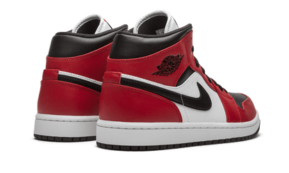 air-jordan-1-mid-chicago-black-toe-45a6e4