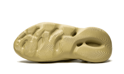 Adidas Yeezy Foam RNNR Sulfur - GV6775