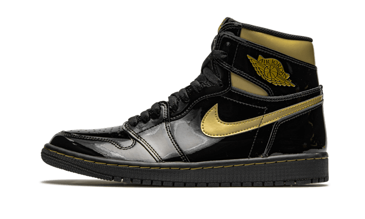 air-jordan-1-high-black-metallic-gold-45a6e4