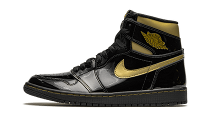 air-jordan-1-high-black-metallic-gold-45a6e4