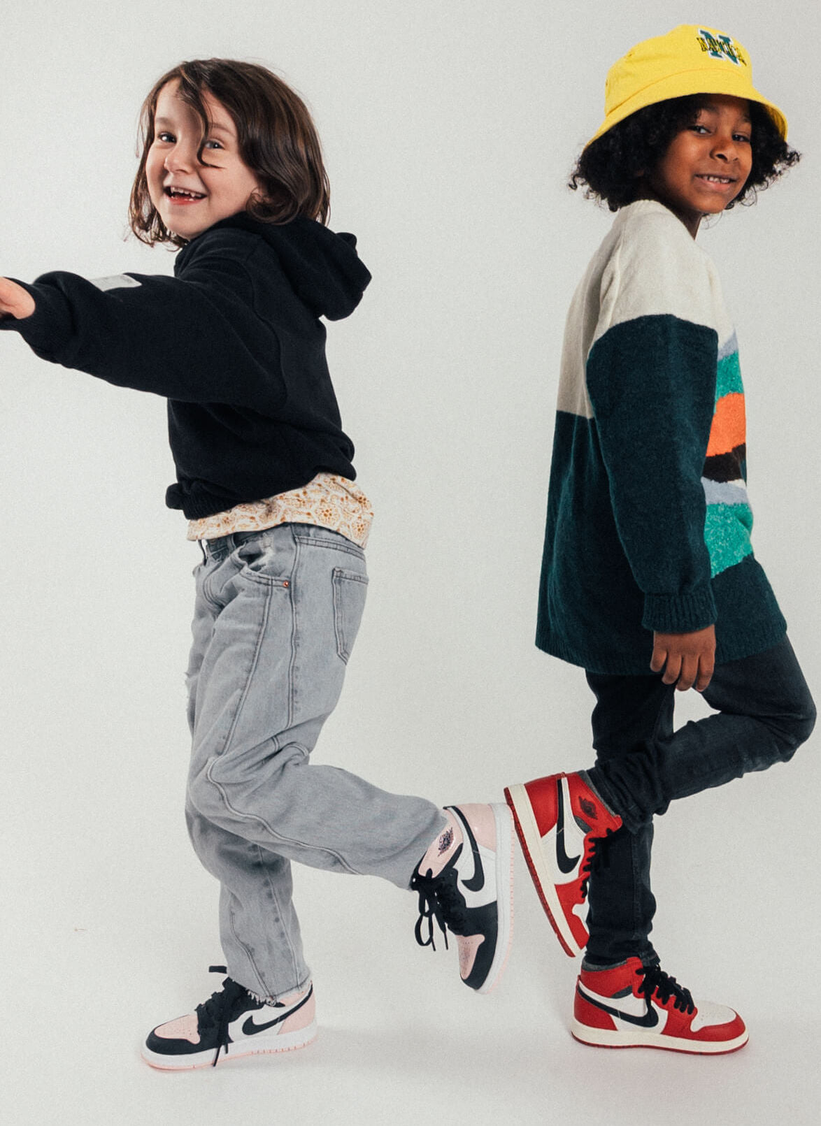 air-jordan-1-high-og-atmosphere-enfant-bubble-gum-ps-45a6e4