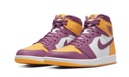 air-jordan-1-high-og-brotherhood-45a6e4