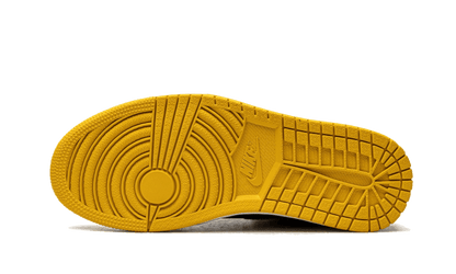 air-jordan-1-high-og-pollen-45a6e4