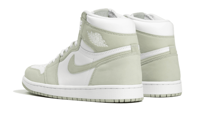 air-jordan-1-high-og-seafoam-45a6e4