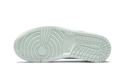 air-jordan-1-low-barely-green-45a6e4