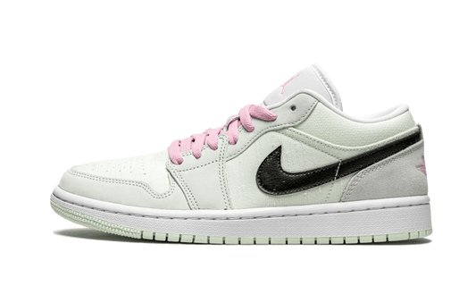 air-jordan-1-low-barely-green-45a6e4