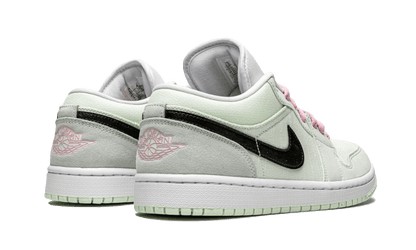 air-jordan-1-low-barely-green-45a6e4