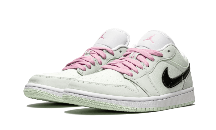 air-jordan-1-low-barely-green-45a6e4