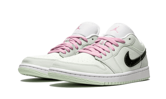 air-jordan-1-low-barely-green-45a6e4
