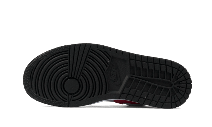 air-jordan-1-low-black-siren-red-45a6e4