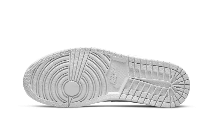 air-jordan-1-low-inside-out-cream-white-light-grey-45a6e4