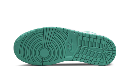 air-jordan-1-low-new-emerald-45a6e4