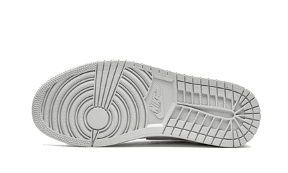 air-jordan-1-low-og-neutral-grey-2021-45a6e4