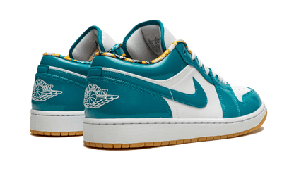air-jordan-1-low-se-barcelona-print-45a6e4