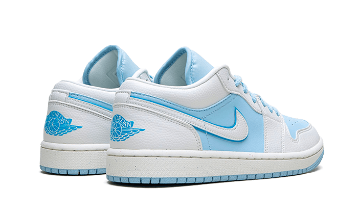 air-jordan-1-low-se-reverse-ice-blue-45a6e4