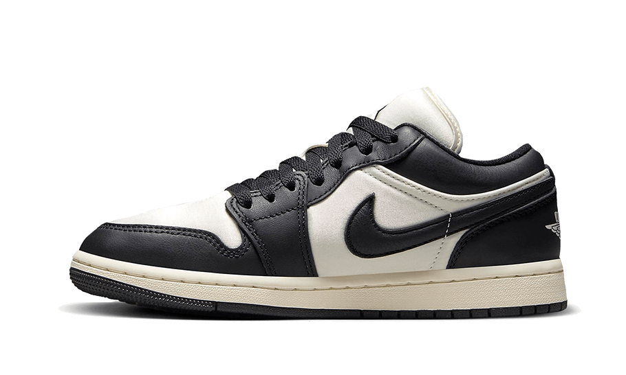 air-jordan-1-low-se-vintage-panda-45a6e4