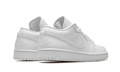 air-jordan-1-low-triple-white-patent-swoosh-2022-45a6e4