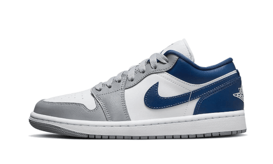air-jordan-1-low-white-grey-blue-45a6e4