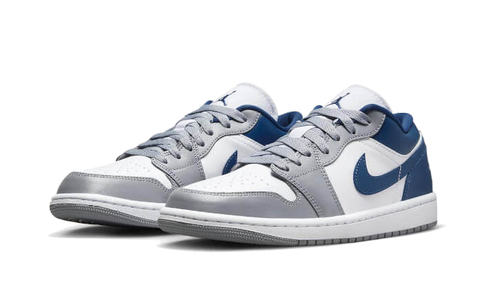 air-jordan-1-low-white-grey-blue-45a6e4