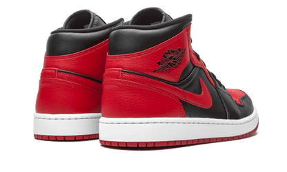 air-jordan-1-mid-banned-2020-45a6e4