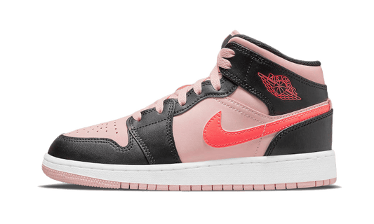 air-jordan-1-mid-black-pink-crimson-45a6e4