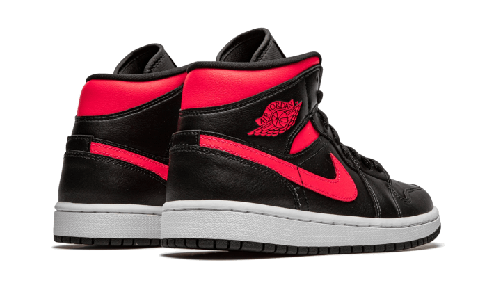 air-jordan-1-mid-black-siren-red-45a6e4