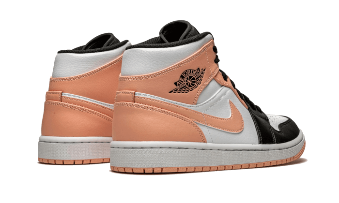 air-jordan-1-mid-crimson-tint-45a6e4