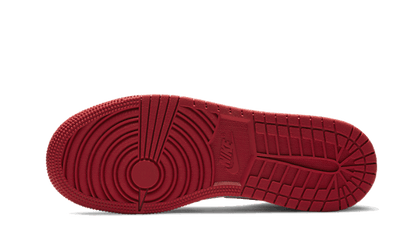 air-jordan-1-mid-gym-red-black-white-45a6e4