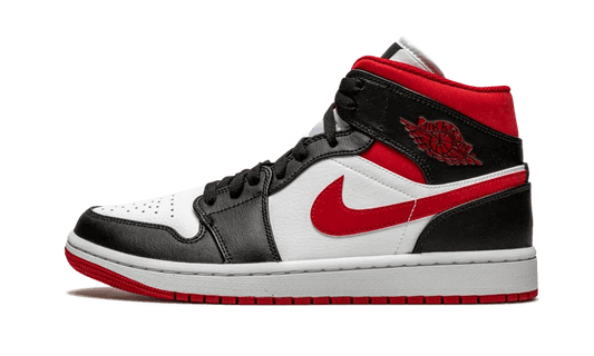 air-jordan-1-mid-gym-red-black-white-45a6e4