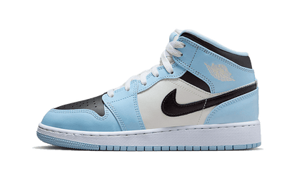 air-jordan-1-mid-ice-blue-45a6e4