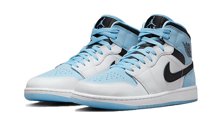 air-jordan-1-mid-se-ice-blue-black-45a6e4