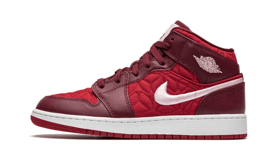 air-jordan-1-mid-se-red-quilt-45a6e4