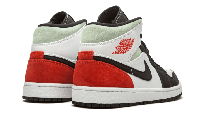 air-jordan-1-mid-se-union-black-toe-45a6e4