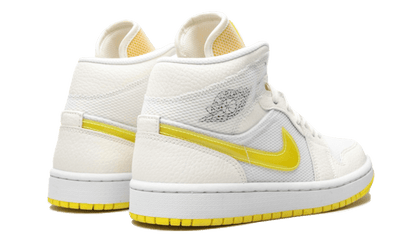 air-jordan-1-mid-se-voltage-yellow-45a6e4