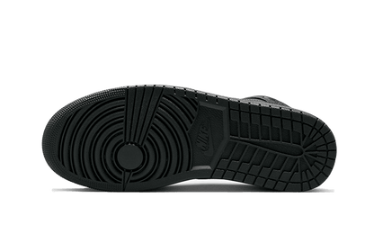 air-jordan-1-mid-triple-black-2022-45a6e4