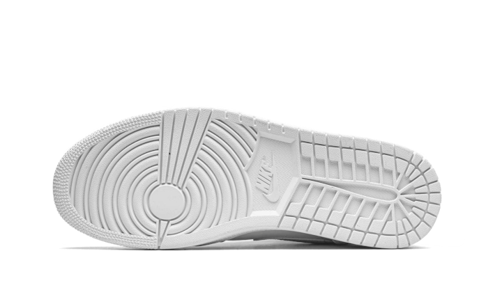 air-jordan-1-mid-triple-white-2020-45a6e4