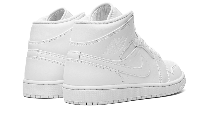 air-jordan-1-mid-triple-white-2022-45a6e4