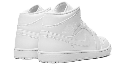 air-jordan-1-mid-triple-white-2022-45a6e4