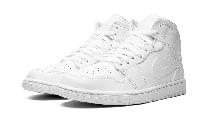 air-jordan-1-mid-triple-white-2022-45a6e4