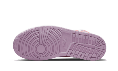 air-jordan-1-mid-valentines-day-2022-45a6e4