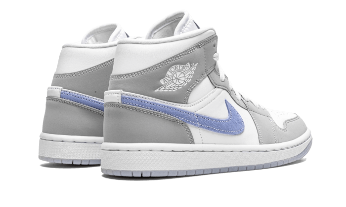 air-jordan-1-mid-wolf-grey-45a6e4