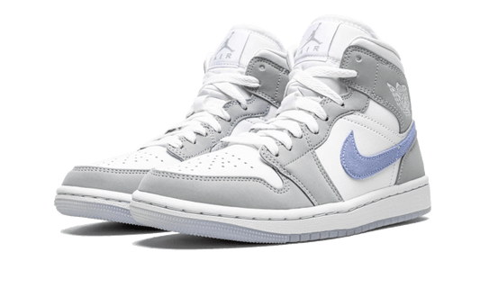 air-jordan-1-mid-wolf-grey-45a6e4