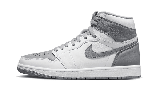 air-jordan-1-retro-high-og-stealth-45a6e4