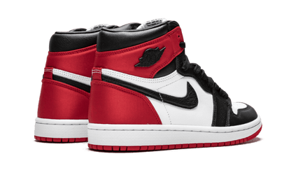 air-jordan-1-retro-high-satin-black-toe-45a6e4