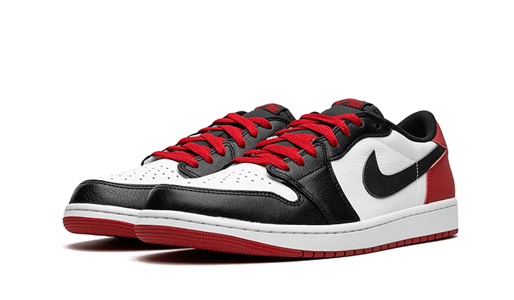 air-jordan-1-retro-low-og-black-toe-45a6e4
