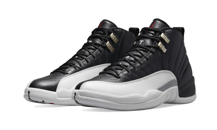 air-jordan-12-retro-playoffs-2022-45a6e4