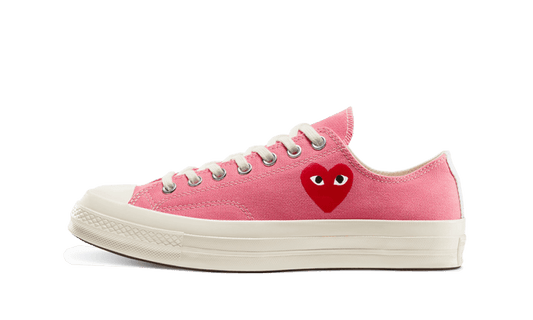 chuck-taylor-all-star-70s-ox-comme-des-garons-play-bright-pink-45a6e4