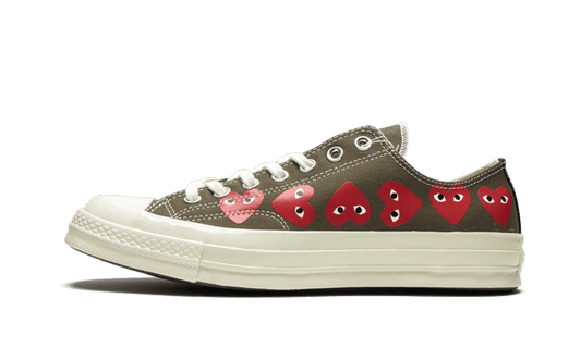 chuck-taylor-all-star-70s-ox-comme-des-garons-play-multi-heart-green-45a6e4