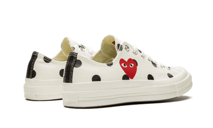 chuck-taylor-all-star-70s-ox-comme-des-garons-play-polka-dot-white-45a6e4